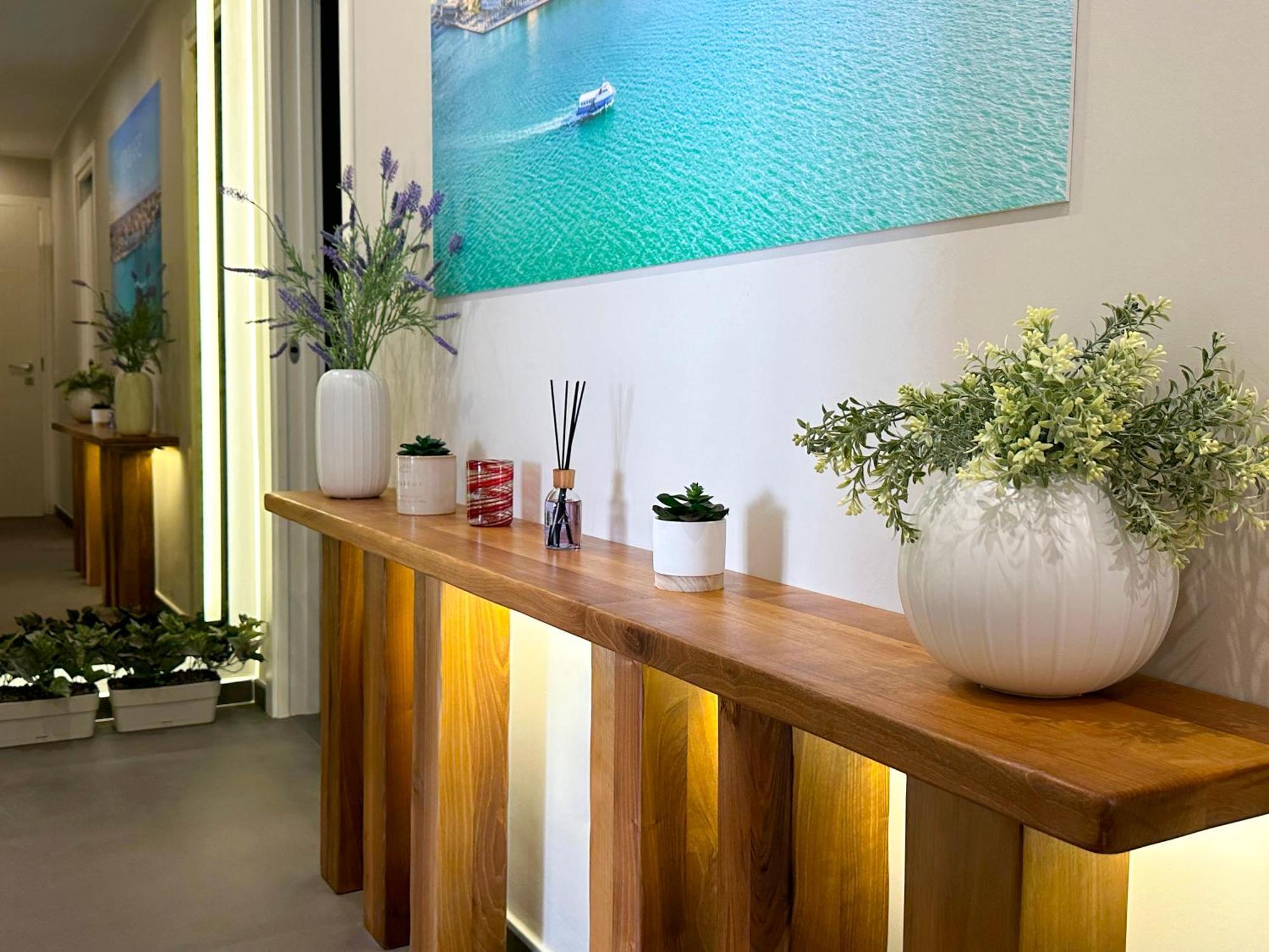 Agora Connect Space Brindisi Luaran gambar